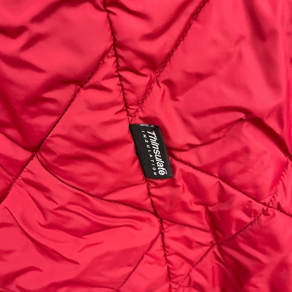 Ll bean red coat with hood size M - Picture 4 of 15